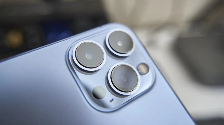 iPhone 13 Pro Max mới trần có hệ thống camera mới cải tiến