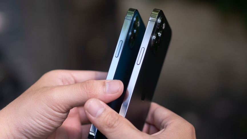 thiết kế cạnh viền 12 Pro và 12 Pro Max