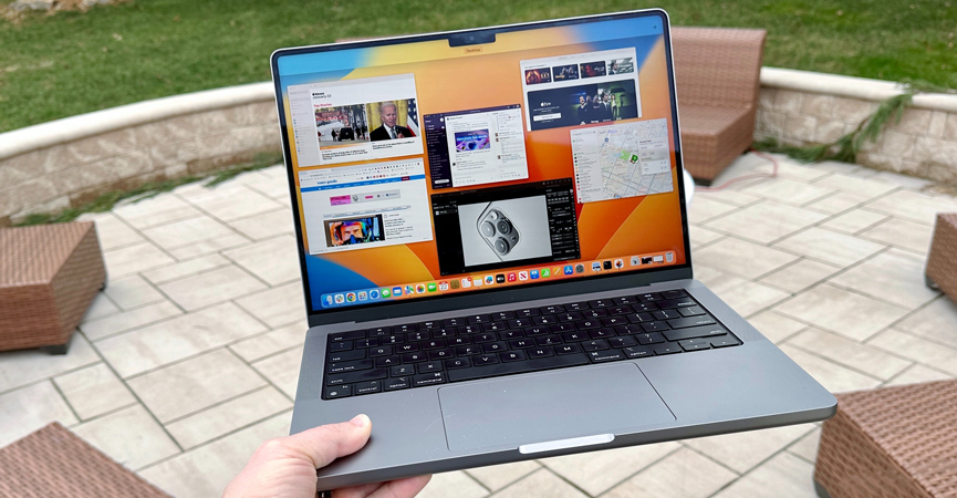 Macbook Pro 2023 có màn hình liquid retina XDR
