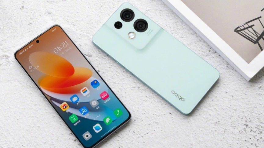 Oppo có giá thành hợp lý