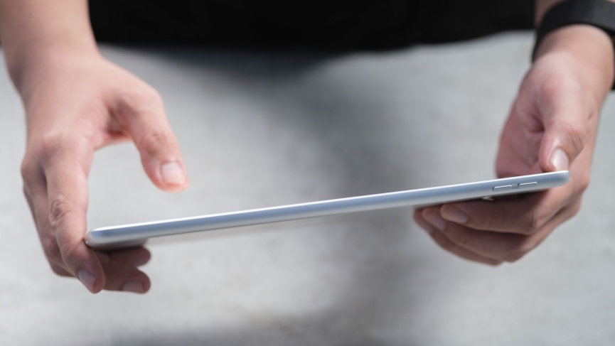 iPad Gen 9 10.2 inch Wifi thiết kế mỏng