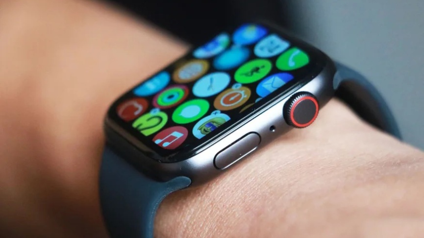 Apple Watch SE hiệu năng mạnh mẽ