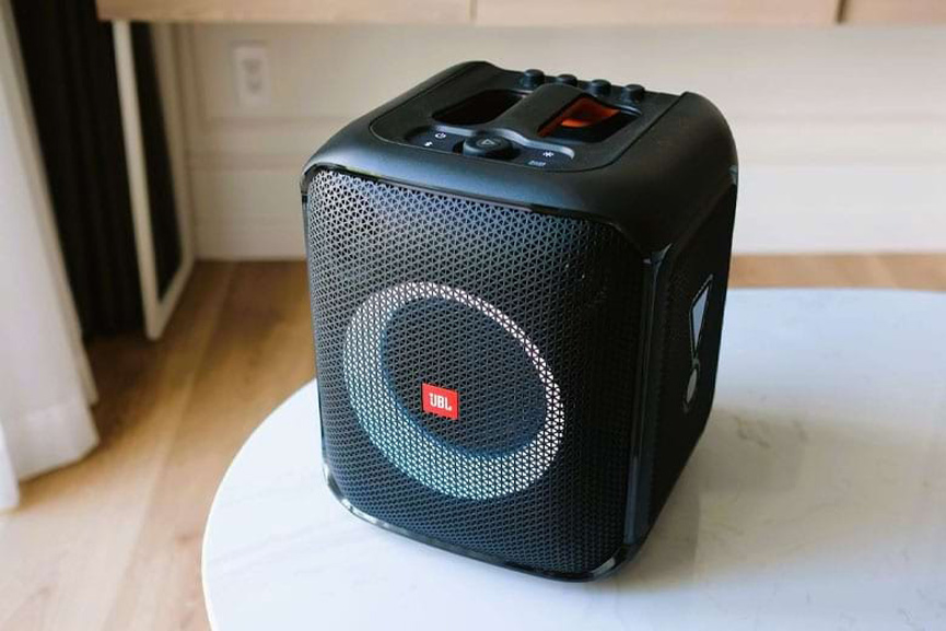 loa JBL PartyBox Encore Essential