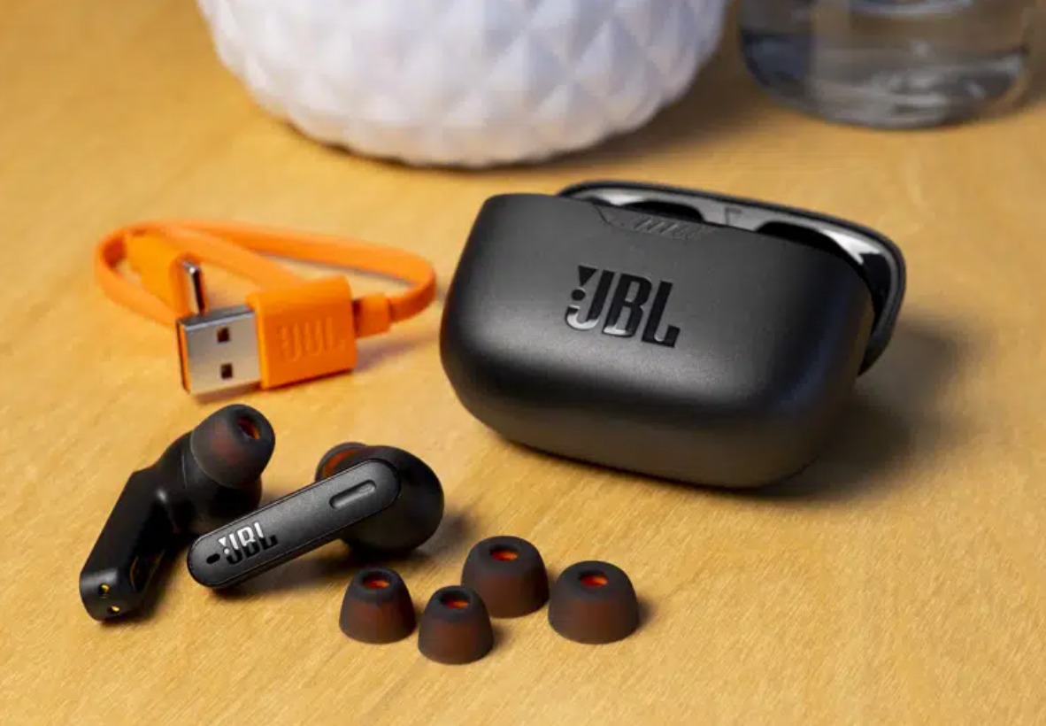 tai nghe nhét tai jbl