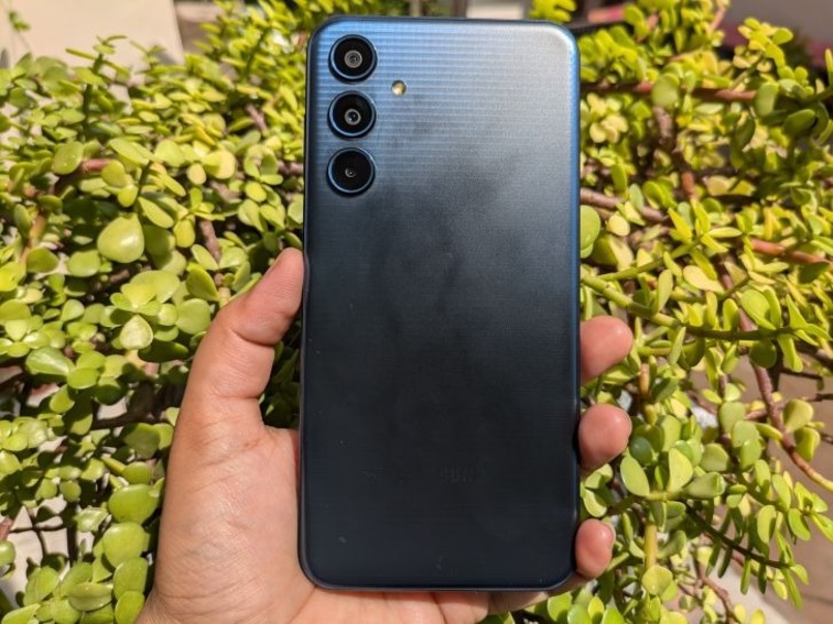 thiết kế galaxy m35