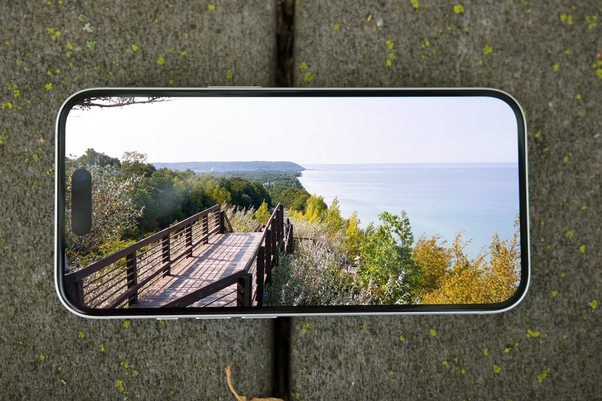 màn hình iphone 16 plus