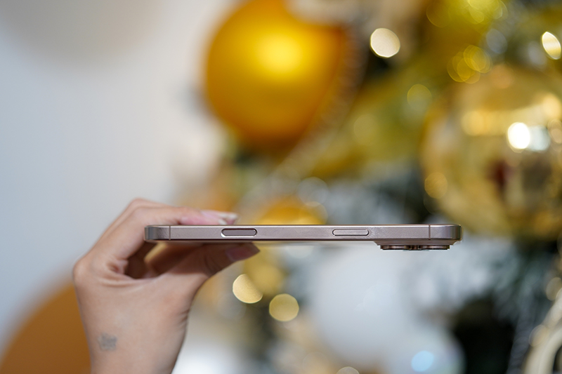 nút điều khiển camera iphone 16 pro max