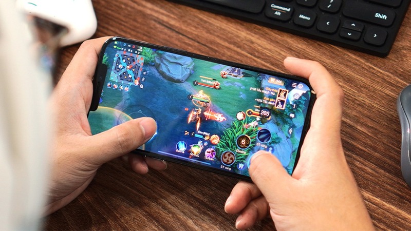 hiệu năng iphone 12 pro max cũ 99