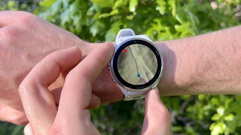 Bản đồ tích hợp và GPS đa băng tần