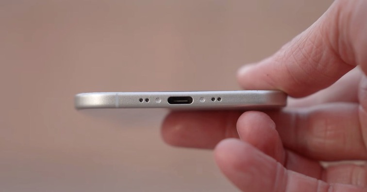 Pin 2800mAh, sạc nhanh 35W và MagSafe tiện lợi