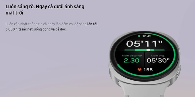 Màn hình hiển thị rõ ràng dưới nắng