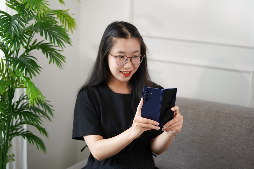 Samsung Galaxy Z Fold 7 mỏng kỷ lục, chắc chắn hơn