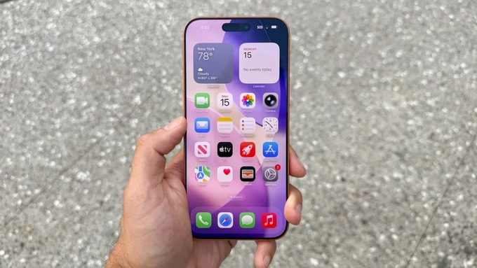 Màn hình OLED Pro XDR 6.7 inch